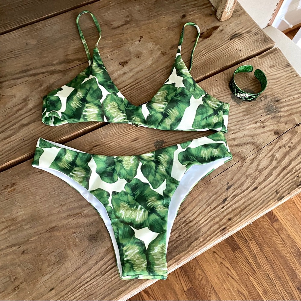 Banana Leaf Pattern Bikini Size L